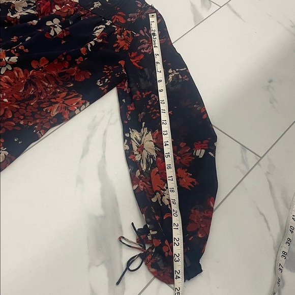 Wilfred Lourdes Floral Blouse - Red and Navy - Picture 6 of 16